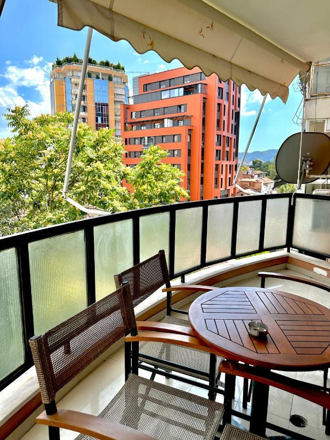 Central Inn Home Tirana Appartamento Tirana