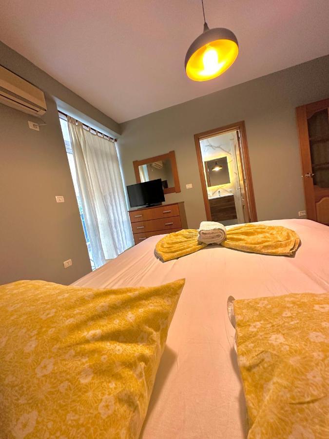 Central Inn Home Tirana Appartamento Tirana